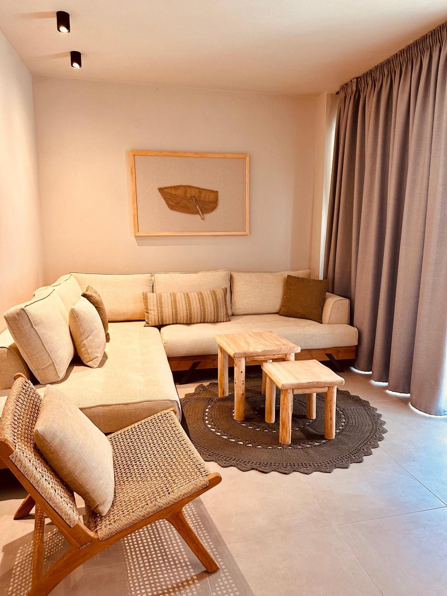 Amo Golden Suites Chrysi Ammoudia Exterior foto
