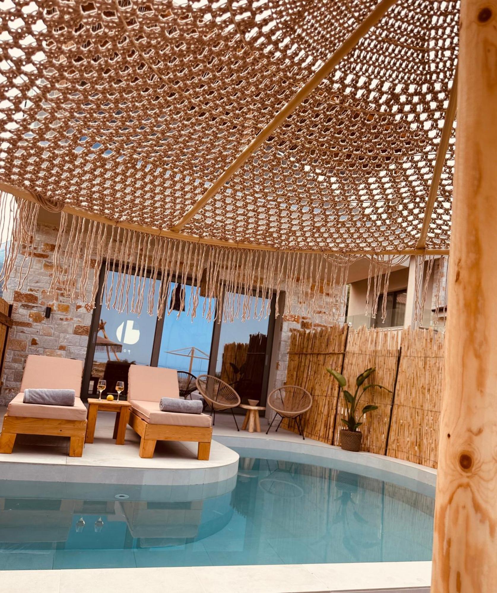 Amo Golden Suites Chrysi Ammoudia Exterior foto